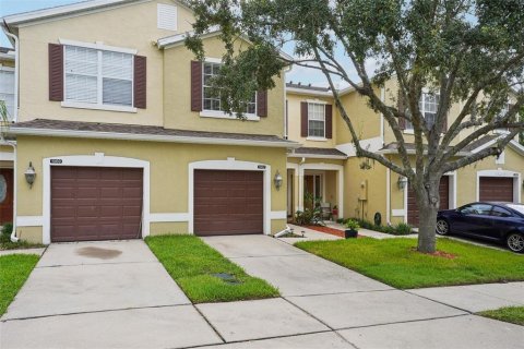 Adosado en venta en Apopka, Florida, 3 dormitorios, 169.73 m2 № 1795863 - foto 3