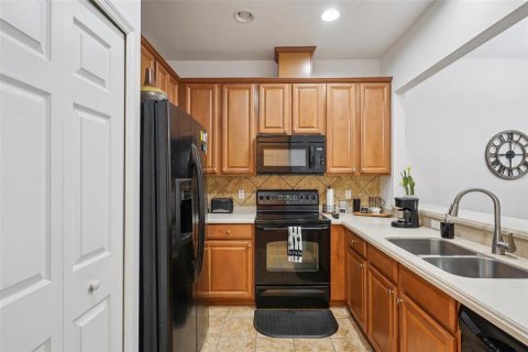 Adosado en venta en Apopka, Florida, 3 dormitorios, 169.73 m2 № 1795863 - foto 8