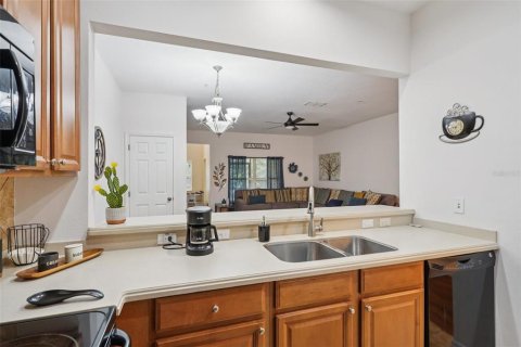 Adosado en venta en Apopka, Florida, 3 dormitorios, 169.73 m2 № 1795863 - foto 9