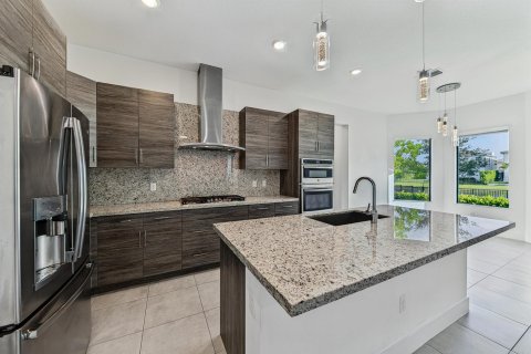 House in Parkland, Florida 5 bedrooms, 290.97 sq.m. № 2177428 - photo 12