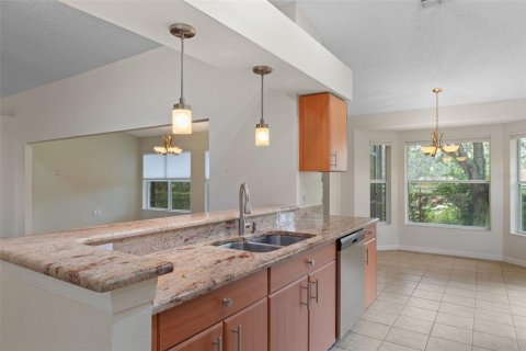 House in Hudson, Florida 2 bedrooms, 172.24 sq.m. № 2286981 - photo 4