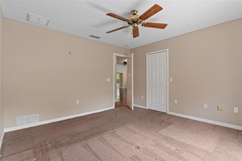 House in Hudson, Florida 2 bedrooms, 172.24 sq.m. № 2286981 - photo 12