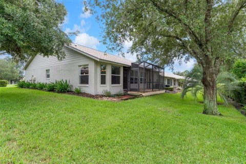 House in Hudson, Florida 2 bedrooms, 172.24 sq.m. № 2286981 - photo 3