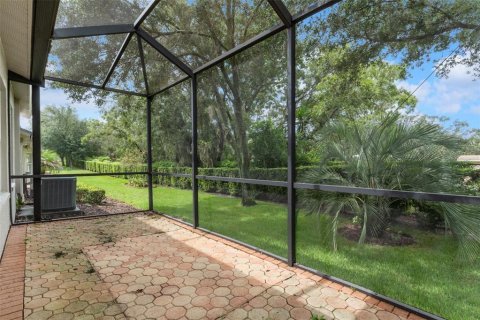 House in Hudson, Florida 2 bedrooms, 172.24 sq.m. № 2286981 - photo 13