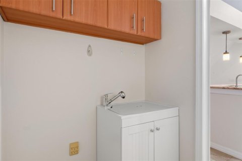 House in Hudson, Florida 2 bedrooms, 172.24 sq.m. № 2286981 - photo 26