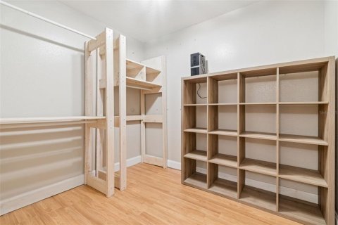 Купить виллу или дом в Фиш-Хок, Флорида 4 комнаты, 191.29м2, № 2215511 - фото 14