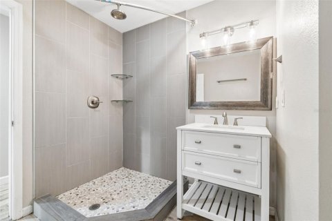 Купить виллу или дом в Фиш-Хок, Флорида 4 комнаты, 191.29м2, № 2215511 - фото 26