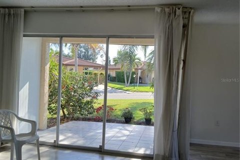Villa ou maison à vendre à Bradenton, Floride: 2 chambres, 102.47 m2 № 1532952 - photo 14