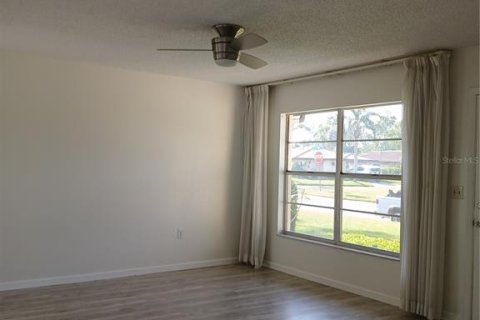 Villa ou maison à vendre à Bradenton, Floride: 2 chambres, 102.47 m2 № 1532952 - photo 13