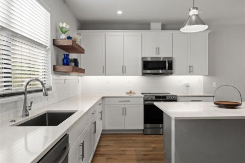 Купить таунхаус в Винтер-Парк, Флорида 6 комнат, 179.95м2, № 2219504 - фото 18