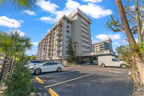Condo à North Miami Beach, Floride, 1 chambre  № 2018723