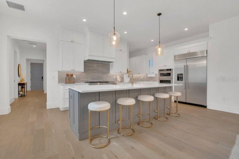 Casa en venta en Winter Garden, Florida, 4 dormitorios, 335.93 m2 № 1771449 - foto 6