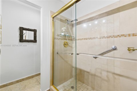 Villa ou maison à vendre à Miami Lakes, Floride: 3 chambres, 118.45 m2 № 1995630 - photo 24