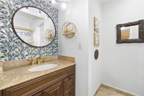 Villa ou maison à vendre à Miami Lakes, Floride: 3 chambres, 118.45 m2 № 1995630 - photo 25