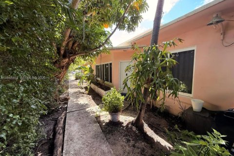 Copropriété à louer à Miami Beach, Floride: 2 chambres, 82.68 m2 № 2002290 - photo 13