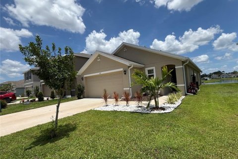 Villa ou maison à vendre à Bradenton, Floride: 3 chambres, 140.28 m2 № 2413836 - photo 6