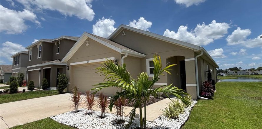 Villa ou maison à Bradenton, Floride 3 chambres, 140.28 m2 № 2413836