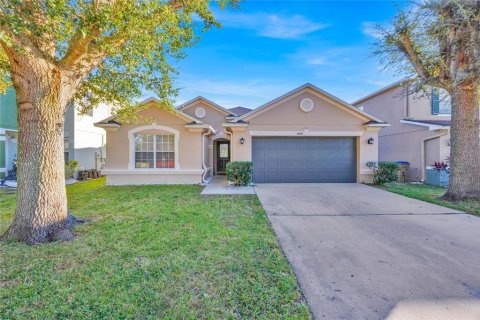 House in Kissimmee, Florida 3 bedrooms, 177.91 sq.m. № 2151081
