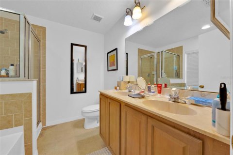 House in Kissimmee, Florida 3 bedrooms, 177.91 sq.m. № 2151081 - photo 18
