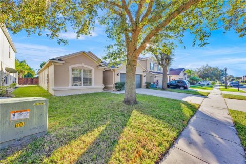 House in Kissimmee, Florida 3 bedrooms, 177.91 sq.m. № 2151081 - photo 26