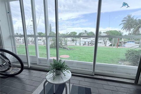 Copropriété à vendre à Pompano Beach, Floride: 1 chambre, 65.96 m2 № 1940621 - photo 28