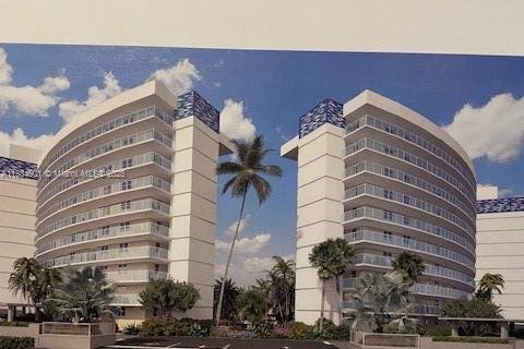 Copropriété à vendre à Pompano Beach, Floride: 1 chambre, 65.96 m2 № 1940621 - photo 7