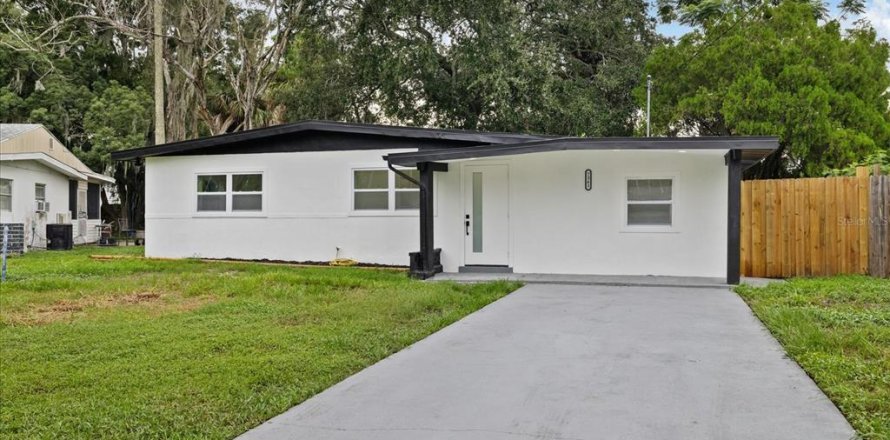 Villa ou maison à New Port Richey, Floride 3 chambres, 102.19 m2 № 2412735