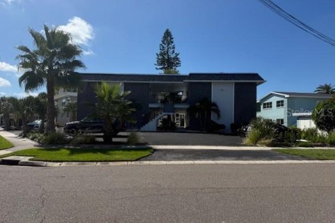 Condominio en venta en Clearwater, Florida, 3 dormitorios, 111.48 m2 № 2236561 - foto 3
