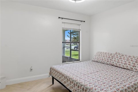 Villa ou maison à vendre à Kissimmee, Floride: 3 chambres, 135.82 m2 № 2319126 - photo 19