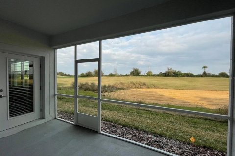 Copropriété à vendre à Davenport, Floride: 2 chambres, 128.95 m2 № 2157308 - photo 10