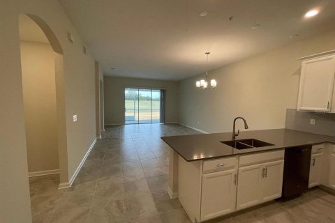 Copropriété à vendre à Davenport, Floride: 2 chambres, 128.95 m2 № 2157308 - photo 16