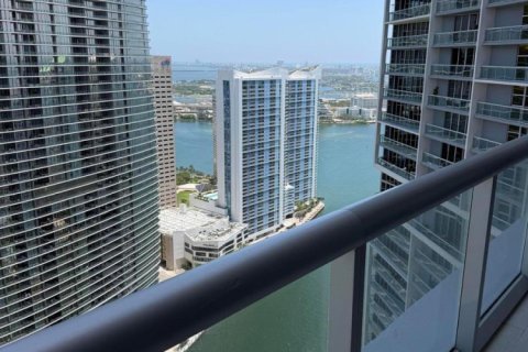 Copropriété à louer à Miami, Floride: 2 chambres, 108.51 m2 № 2169043 - photo 4