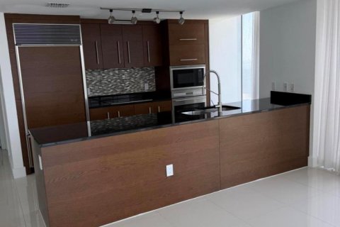 Copropriété à louer à Miami, Floride: 2 chambres, 108.51 m2 № 2169043 - photo 6