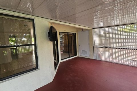 Townhouse in Homestead, Florida 3 bedrooms, 104.52 sq.m. № 1797653 - photo 20