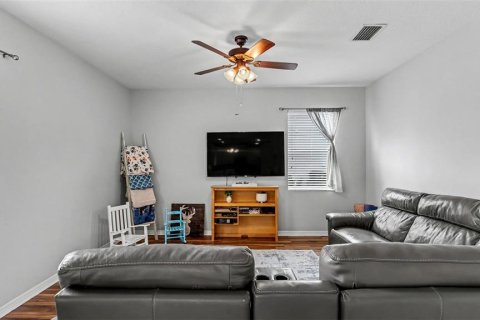 Casa en venta en Plant City, Florida, 5 dormitorios, 254.18 m2 № 2231238 - foto 19