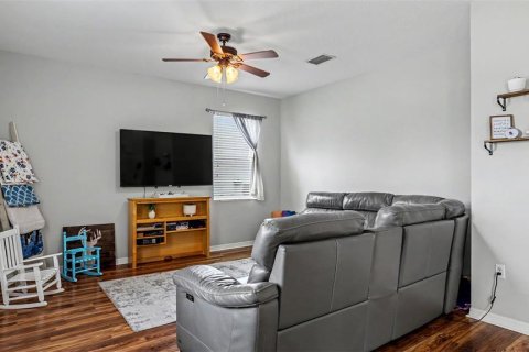 Casa en venta en Plant City, Florida, 5 dormitorios, 254.18 m2 № 2231238 - foto 18
