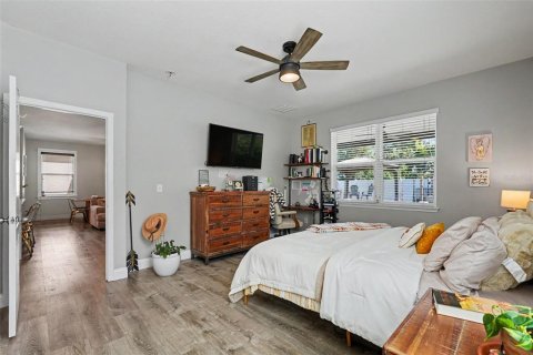 House in Riverview, Florida 4 bedrooms, 225.2 sq.m. № 2430903 - photo 21