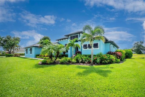 Villa ou maison à vendre à Rotonda, Floride: 4 chambres, 247.49 m2 № 1903178 - photo 9