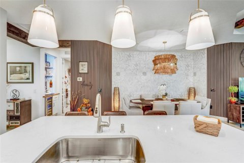 Купить виллу или дом в Сарасота, Флорида 11 комнат, 152.17м2, № 2113836 - фото 11