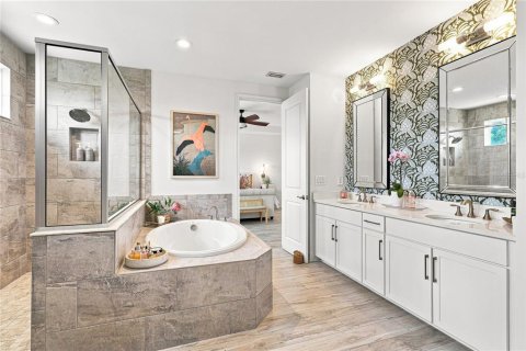 Villa ou maison à vendre à Bradenton, Floride: 5 chambres, 278.15 m2 № 2321648 - photo 21