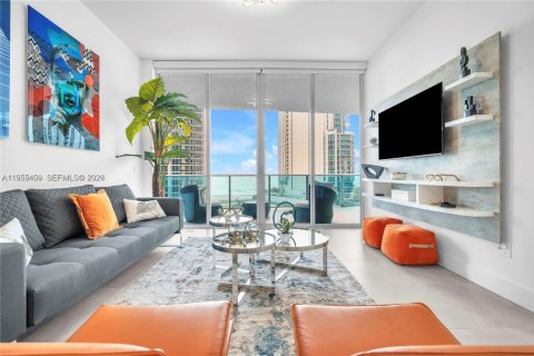 Condo à Sunny Isles Beach, Floride, 2 chambres № 2010254