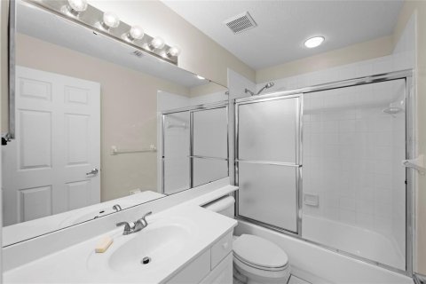 Condo in Bradenton, Florida, 2 bedrooms  № 1886231 - photo 23