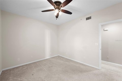 Condo in Bradenton, Florida, 2 bedrooms  № 1886231 - photo 22