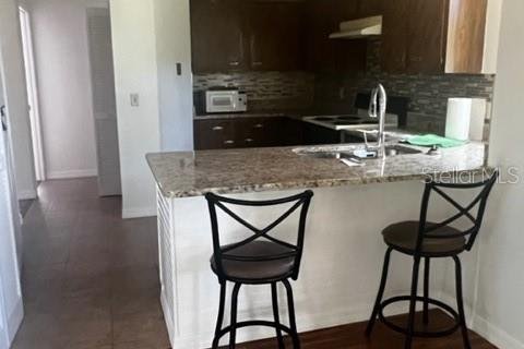 Condo in Palm Coast, Florida, 2 bedrooms  № 2393481 - photo 11