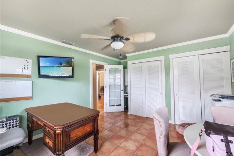 House in Punta Gorda, Florida 3 bedrooms, 157.75 sq.m. № 2200225 - photo 6