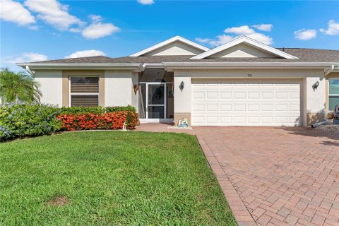 Condo in Sun City Center, Florida, 2 bedrooms  № 1847435 - photo 1