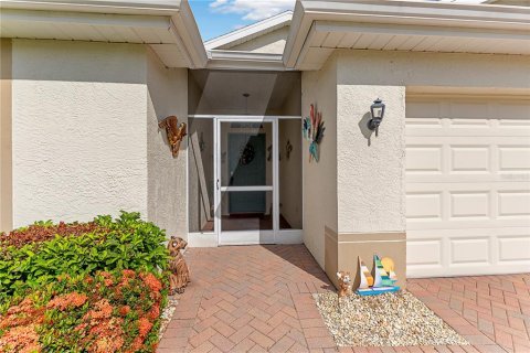 Condo in Sun City Center, Florida, 2 bedrooms  № 1847435 - photo 2