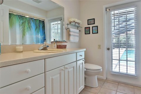 Villa ou maison à vendre à Tampa, Floride: 4 chambres, 247.21 m2 № 1898580 - photo 24