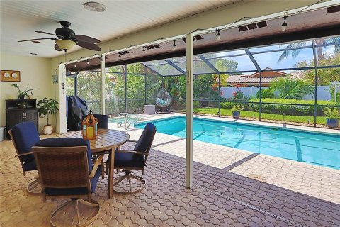Villa ou maison à vendre à Tampa, Floride: 4 chambres, 247.21 m2 № 1898580 - photo 26