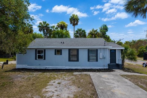 Casa en Sanford, Florida 3 dormitorios, 94.2 m2 № 2152068